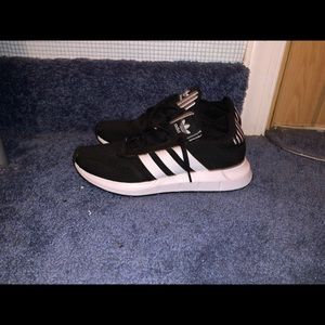 Adidas Bounce Boost Running Shoes